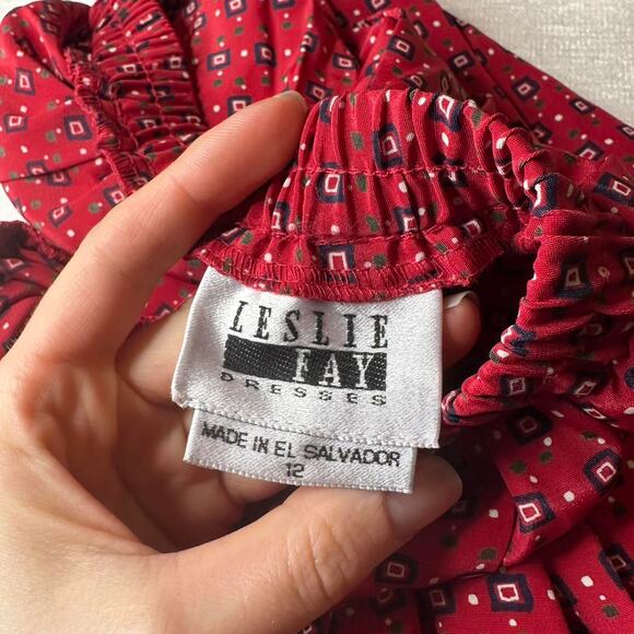 Leslie Fay Vintage 90's Red Maxi Skirt - Picture 3 of 3